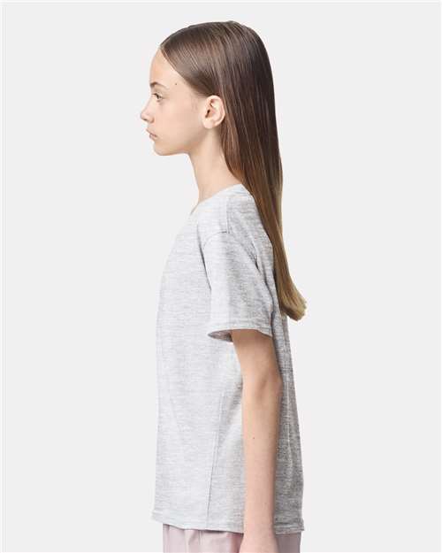 American Apparel 2001Y Ash Grey model side