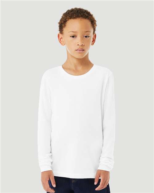 BELLA + CANVAS 3513Y Solid White Triblend model front