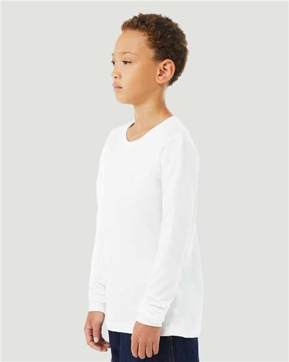 BELLA + CANVAS 3513Y Solid White Triblend model side