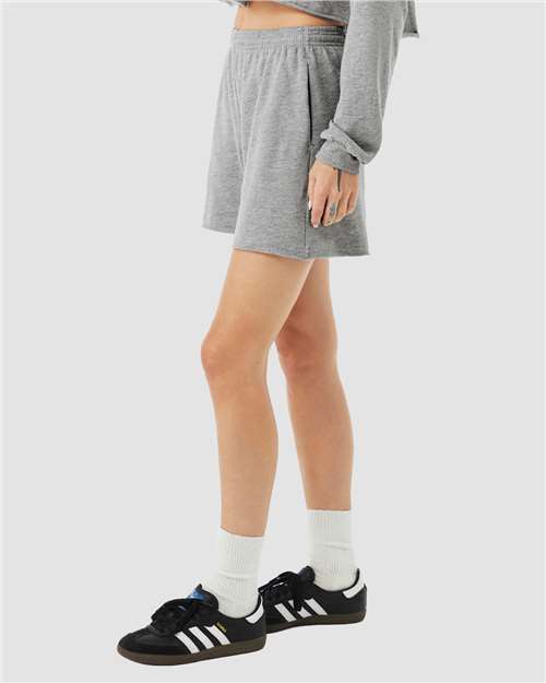 BELLA + CANVAS 3787 Athletic Heather model side