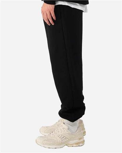 BELLA + CANVAS 3738 Black model side