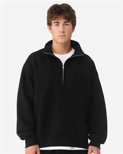 BELLA + CANVAS 4740 Black model front