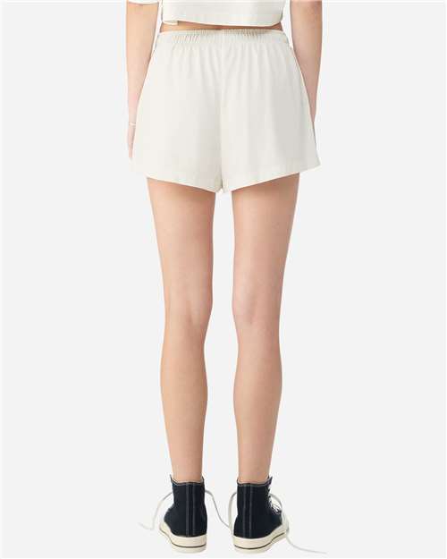 BELLA + CANVAS 6824GD Vintage White model back