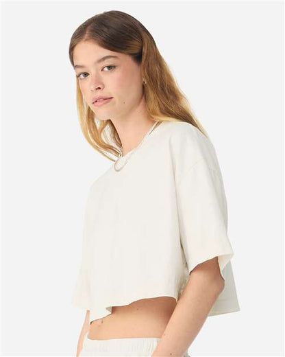 BELLA + CANVAS 6882GD Vintage White model side